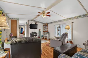 69 Penobscot Ave, Howland, ME 04448 - Photo 30