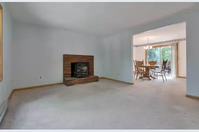 16 Park Avenue, Standish, ME 04084 - Photo 8