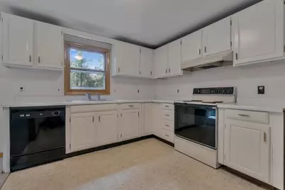 16 Park Avenue, Standish, ME 04084 - Photo 12