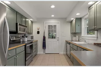27 Harbor Drive, Deer Isle, ME 04627 - Photo 10