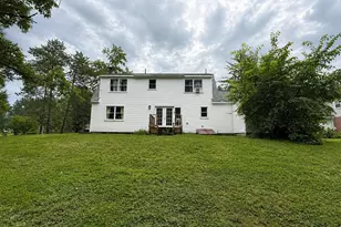 11 Eaton Dr, Waterville, ME 04901 - Photo 2