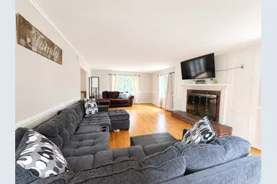 11 Eaton Drive, Waterville, ME 04901 - Photo 6