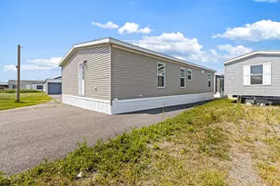 284 Holman Day Rd, Vassalboro, ME 04989 - Photo 2