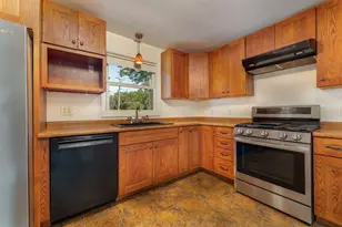 2 Forest Dr, Topsham, ME 04086 - Photo 4