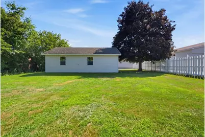 986 Sabattus Street, Lewiston, ME 04240 - Photo 4