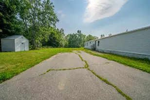 193 Elm St, Newport, ME 04953 - Photo 26
