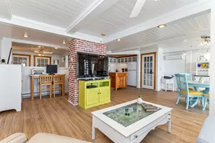 207 E Grand Ave, Old Orchard Beach, ME 04064 - Photo 28