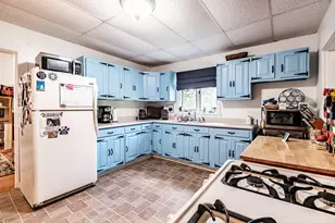15 E Bethel Rd, Greenwood, ME 04255 - Photo 18