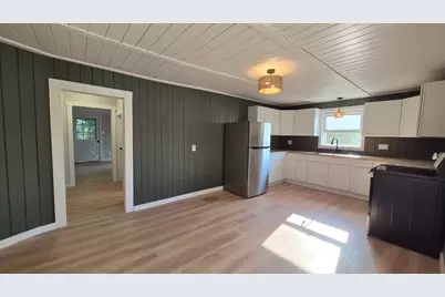 39 Sawyer Street, Waterville, ME 04901 - Photo 10