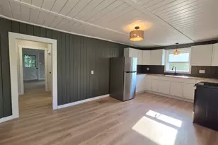 39 Sawyer St, Waterville, ME 04901 - Photo 10