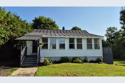 39 Sawyer Street, Waterville, ME 04901 - Photo 2