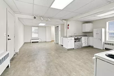 291 Bates Street, Lewiston, ME 04240 - Photo 6