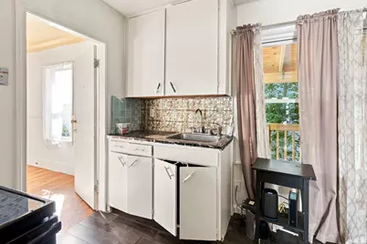 291 Bates Street, Lewiston, ME 04240 - Photo 16