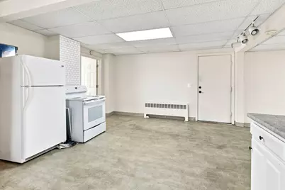 291 Bates Street, Lewiston, ME 04240 - Photo 10