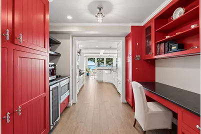 32 Edgewater Road, Falmouth, ME 04105 - Photo 10