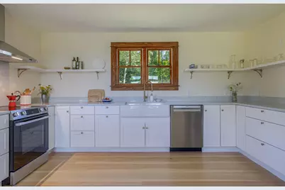 89 Reach Road, Sedgwick, ME 04676 - Photo 12