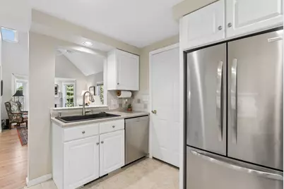 115 Hampton Glen Drive #25, Kennebunk, ME 04043 - Photo 10