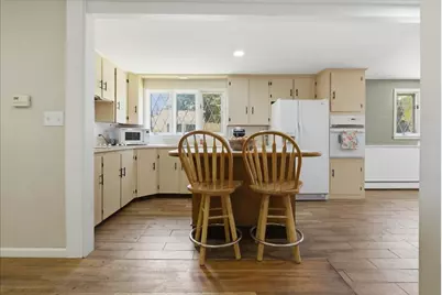 54 Nottingham Road, Auburn, ME 04210 - Photo 6