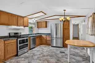 250 Violet Ln, Waldoboro, ME 04572 - Photo 26