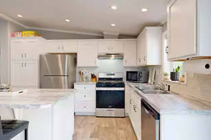 83 Yagger Rd, Norway, ME 04268 - Photo 6