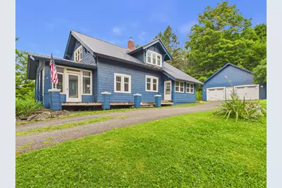 39 Collins Street, Caribou, ME 04736 - Photo 4