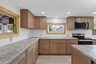 195 River Rd, Avon, ME 04966 - Photo 18