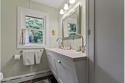 1739 Washington Avenue, Portland, ME 04103 - Photo 16