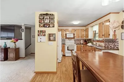 4 Frederick Avenue, Paris, ME 04281 - Photo 8