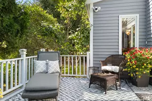 32 Pearl St, Camden, ME 04843 - Photo 22