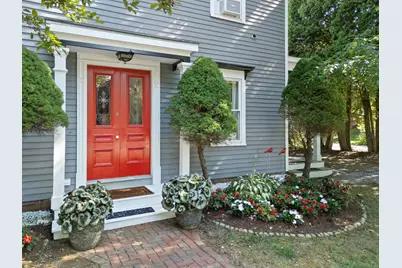 32 Pearl Street, Camden, ME 04843 - Photo 2