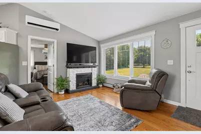 389 Ridge Road, Fairfield, ME 04937 - Photo 6