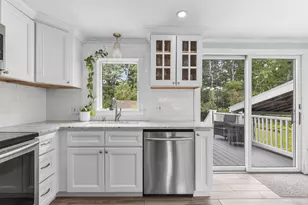18 Ellen Cir, Yarmouth, ME 04096 - Photo 18