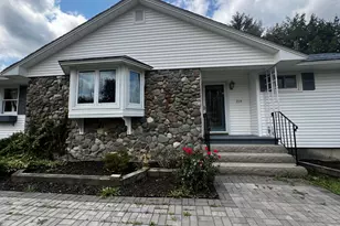 219 Washington St, Brewer, ME 04412 - Photo 10
