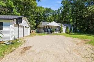 37 Shaw Rd, New Gloucester, ME 04260 - Photo 8