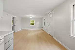 670 Old Lewiston Rd, Winthrop, ME 04364 - Photo 10