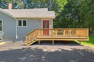 629 Riverside Dr, Augusta, ME 04330 - Photo 4