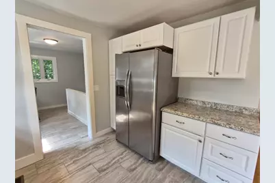 24 Howard Street, Mexico, ME 04257 - Photo 4