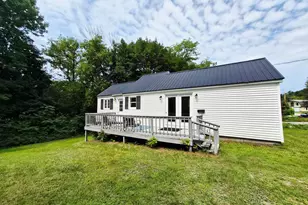 24 Howard St, Mexico, ME 04257 - Photo 20