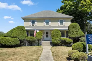 164 Main St, Gorham, ME 04038 - Photo 1