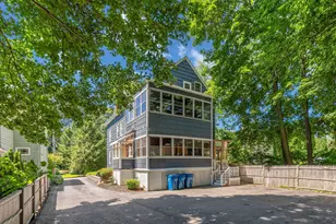 19 Linden St, Portland, ME 04103 - Photo 4