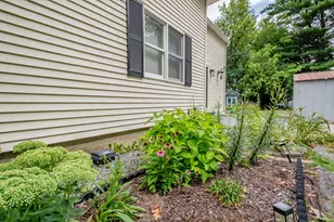 20 Veazie St, Old Town, ME 04468 - Photo 4