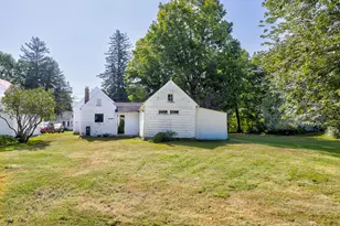 66 Spring St, Yarmouth, ME 04096 - Photo 32