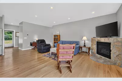 7 Pebble Lane #7, Kennebunk, ME 04043 - Photo 18