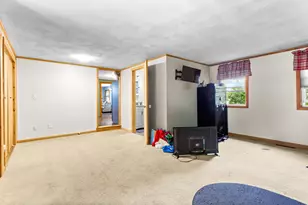 128 Bates St, Pittsfield, ME 04967 - Photo 12