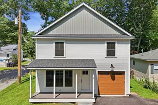 6 Ivy Ave, Old Orchard Beach, ME 04064 - Photo 2