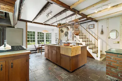 2589 Friendship Road S, Waldoboro, ME 04572 - Photo 8