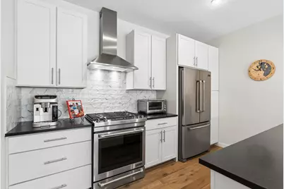 383 Commercial Street #305, Portland, ME 04101 - Photo 6