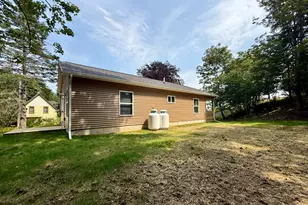 14 Mitchell St, Eastport, ME 04631 - Photo 10
