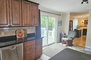 6 Buttercup Cir, Auburn, ME 04210 - Photo 10
