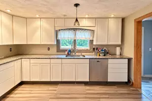 87 Eastern Ave, Brewer, ME 04412 - Photo 4